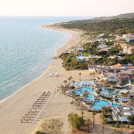 Grecotel Luxme Oasis At Riviera Olympia & Aqua Park Лутра Килинис Екстериор снимка